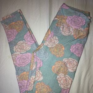 LuLaRoe floral OS Leggings